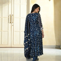 INDIGO ELEGANCE