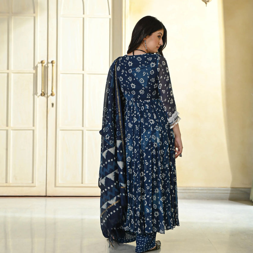 INDIGO ELEGANCE